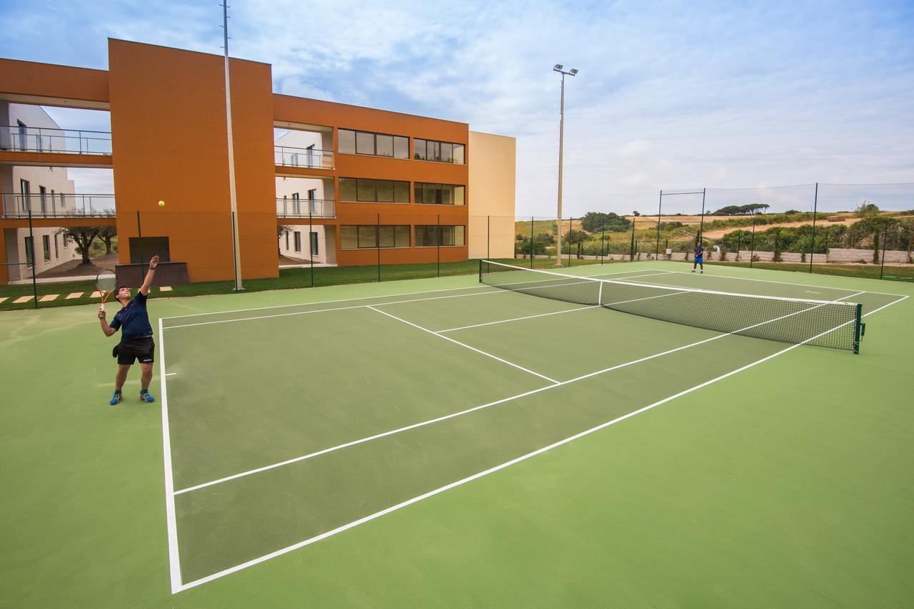ヴィラ ガーレ シントラ エクステリア 写真 Tennis Club